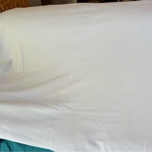 White Medium Size Blanket